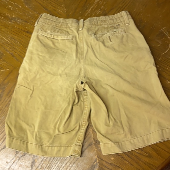 Men’s American Eagle Below Knee Khaki Shorts. 28 - Picture 4 of 4